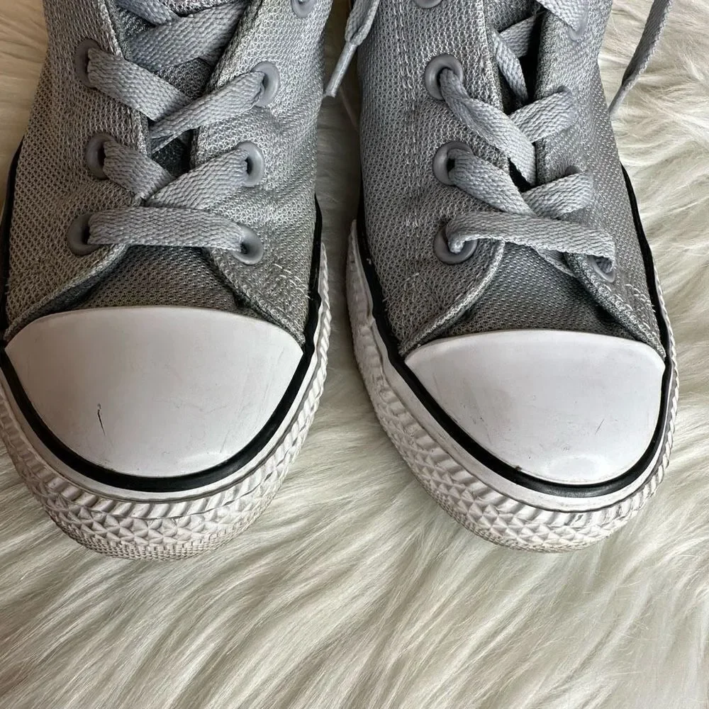 Converse Chuck Taylor All Stars Mid Tops Gray Size 3